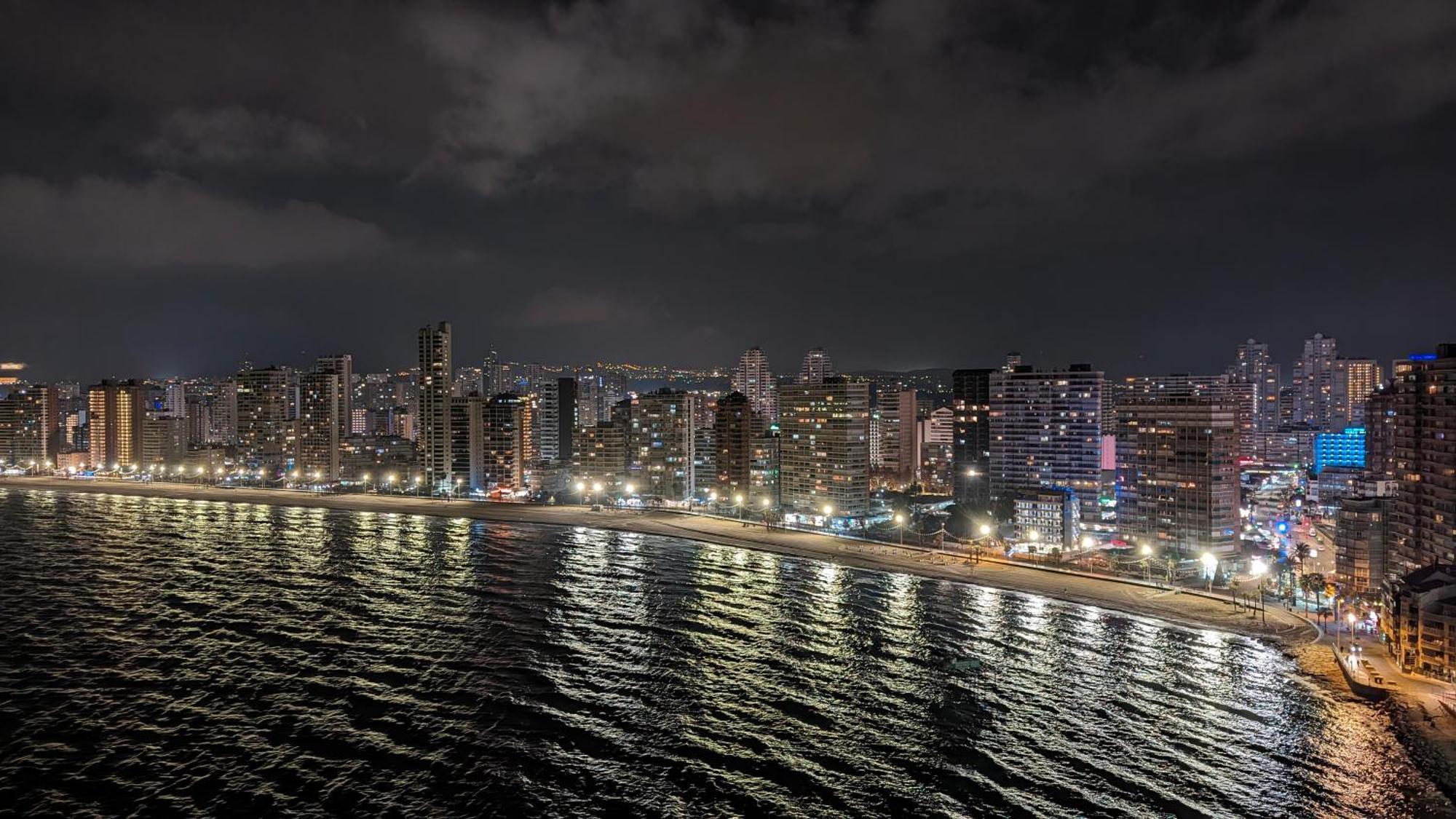 Gemelos Sea Front Apartment Benidorm Eksteriør bilde